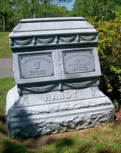 Harry D & Lyle Ellen Cahoon Handy Headstone