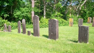 Josiah Curtis Headstone (third from right)