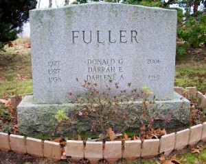 Darrah E Fuller Headstone