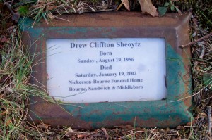 Sheoytz, drew Clifton - D